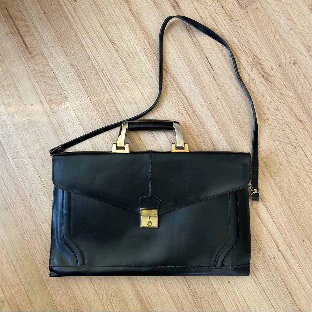 Vintage leather document holder/briefcase/shoulder bag